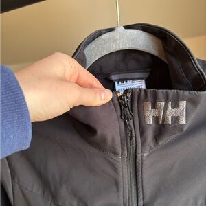 Helly Hansen Paramount Series Soft Shell Women’s Black Lightweight Jacket